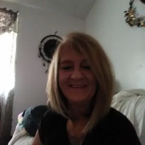 Meet your Posher, Pamela